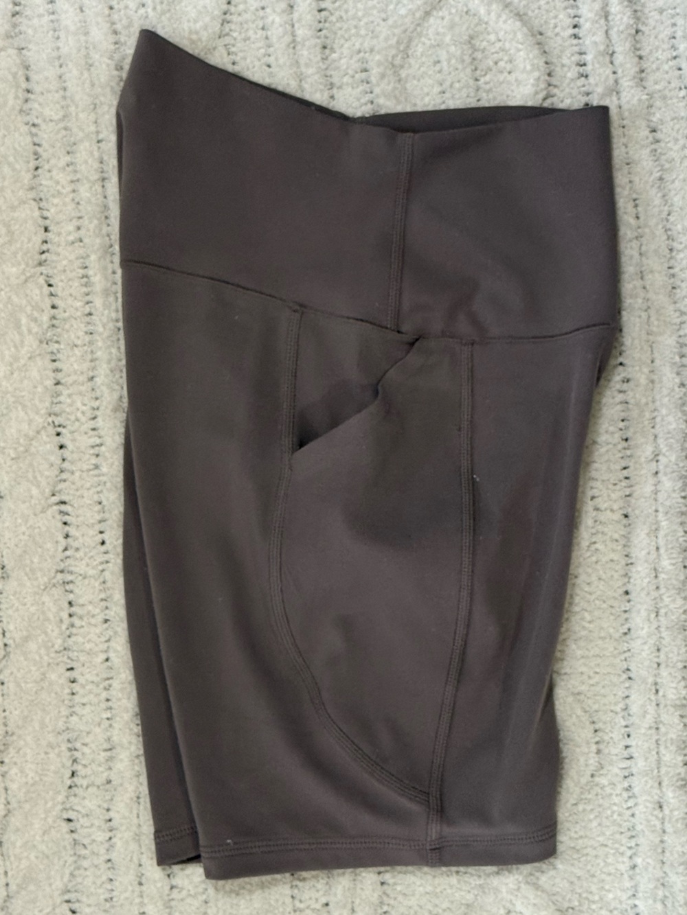 Uniqlo AIRism Soft Biker Shorts Brown Gray Pockets XXS - Picture 7 of 9